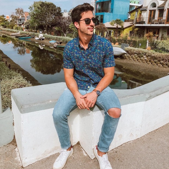 Summer Breeze Printed Short Sleeve Shirt - Picture 4 of 5